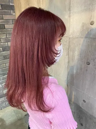 セミロング Miyazaki Kaedeのヘアスタイル