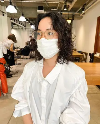 セミロング カラー パーマ ヘアアレンジ メンズ キッズ ネイル マツエク・マツパ パーマスタイル🔅 sayacaのヘアスタイル