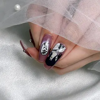 ネイル PEEKABOO 旧:momo京橋のネイルデザイン