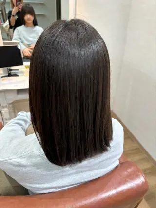 ミディアム Circus 石原愛里のヘアスタイル