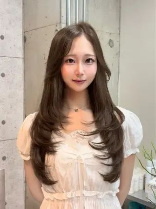 ロング カラー 垢抜けたい子の味方 🩵レイヤー/紫音のヘアスタイル