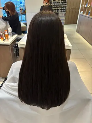ロング 坂之上 愛美のヘアスタイル