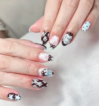 ネイル Aura Nail ✨Ai✨のネイルデザイン