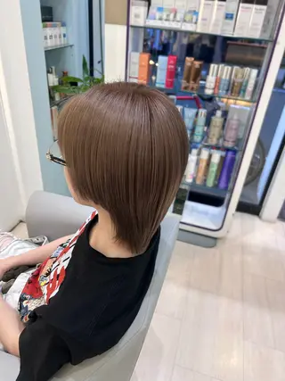 ショート 堀 日次のヘアスタイル