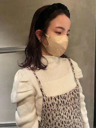 ミディアム カラー 大人girly🛋️ 🤍yukakoのヘアスタイル