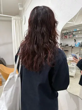 セミロング イシイ モエカのヘアスタイル