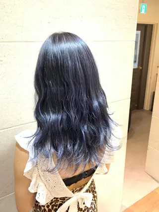 セミロング ハイトーン得意😍 Lumiereのヘアスタイル