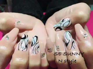 ネイル マツエク・マツパ SE SUNNY N-styleのネイルデザイン