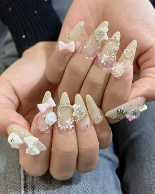 ネイル Lena Sakai nailのネイルデザイン
