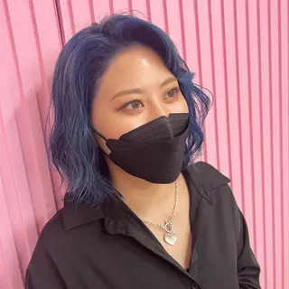 ミディアム カラー ELU.☁️ ARIのヘアスタイル