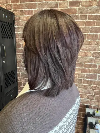 ミディアム カラー パーマ ヘアアレンジ メンズ キッズ ネイル マツエク・マツパ アイブロウ 久木原 ゆりのヘアスタイル