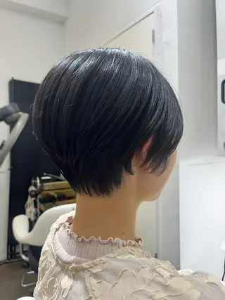 ショート カラー 透明感カラー ショート・ツムギのヘアスタイル