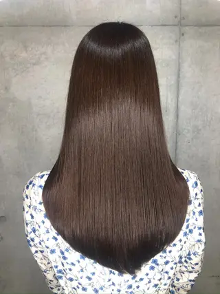 セミロング 髪質改善 レイヤー Naoyaのヘアスタイル