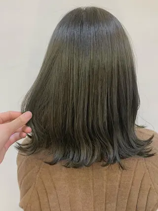 ミディアム カラー cana 札幌レイヤースタイルのヘアスタイル