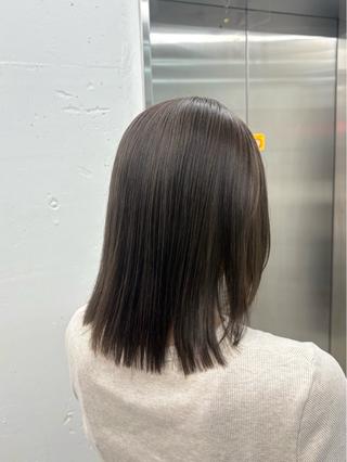 ミディアム カラー 🌟ゆりあ🌟 JILLSTUDIOのヘアスタイル