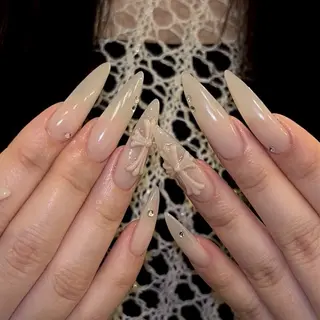 ネイル Sora  Nail 長さ出し専門店のネイルデザイン