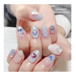 ミディアム ネイル 🐾enen style 🐾のネイルデザイン