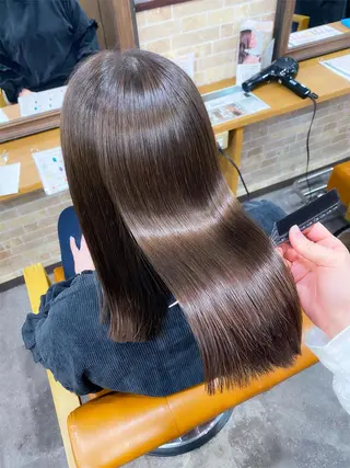 セミロング 美髪ヘア 🤍erikaのヘアスタイル