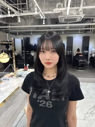ミディアム カラー ヘアアレンジ 髪質改善×レイヤー 🫧松野力也のヘアスタイル