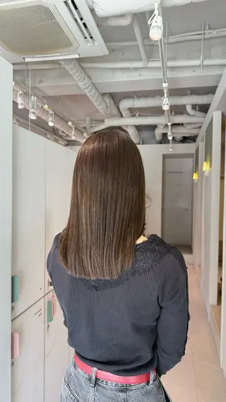 セミロング カラー 杉田 茉優のヘアスタイル