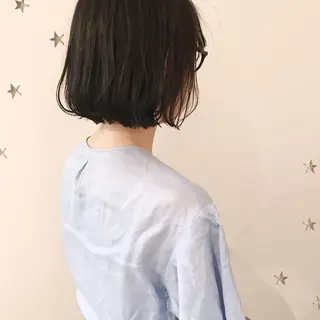 ミディアム 市川 千夏のヘアスタイル