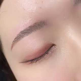 アイブロウ cielo オアシス店　あやなのマツエク・マツパデザイン