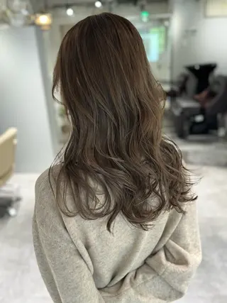 セミロング カラー 夜23時まで予約🉑 reverieあきらのヘアスタイル