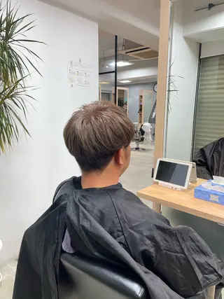 カラー メンズ R厚木店 フジケン 藤井健大のヘアスタイル