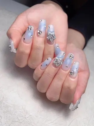 ネイル Maggie Nail🦩のネイルデザイン