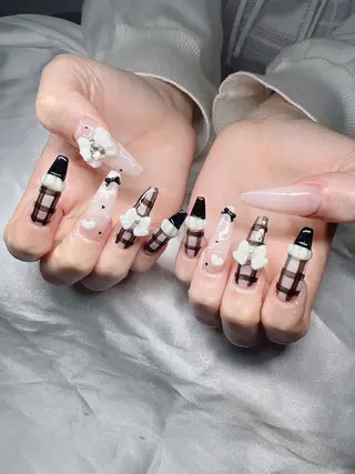 ネイル Lee Nails チップ長さだし専門店のネイルデザイン