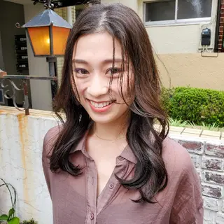 セミロング カラー 韓国風レイヤーカット 上手く丁寧早い/マツのヘアスタイル