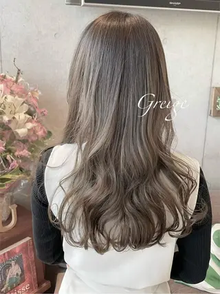 ロング 🌼EMU/momo /髪質改善✂︎💗のヘアスタイル