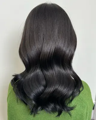 セミロング カラー 🔆髪質改善 透明感 カラー🔆佐々木貴仁のヘアスタイル