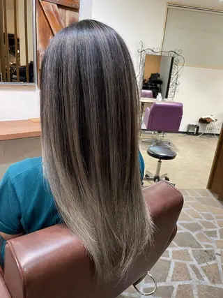 ロング 下林 雅明のヘアスタイル