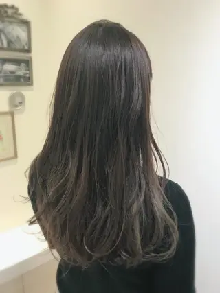 ロング ウフ 長瀬のヘアスタイル