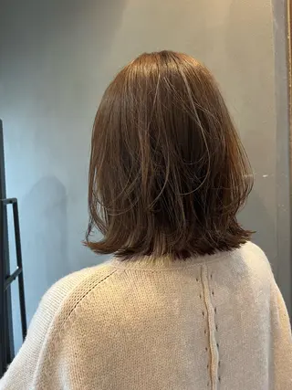 ミディアム 小川 りえのヘアスタイル
