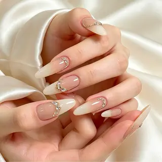 ネイル Dione Nail きよみのネイルデザイン