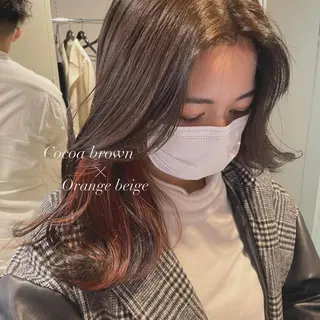 ミディアム 抜け感レイヤー︴ ニュアンスカラーのヘアスタイル