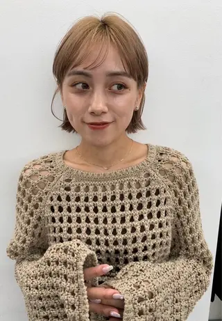 ショート カラー 夢 菜のヘアスタイル