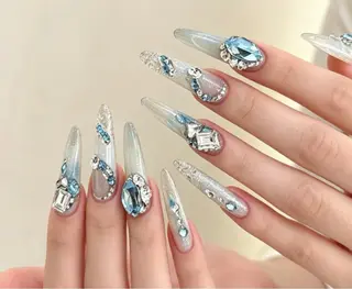 ネイル Luvia Ginzaのネイルデザイン