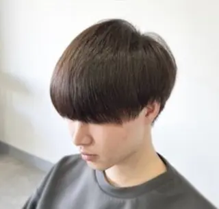 カラー メンズ 山田 誠也のヘアスタイル