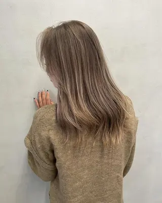 セミロング 森長 留以のヘアスタイル