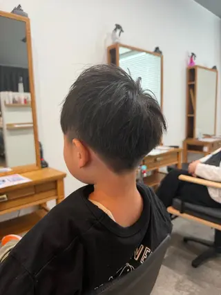 ショート メンズ キッズ Meteor 店長 祝田涼太のヘアスタイル