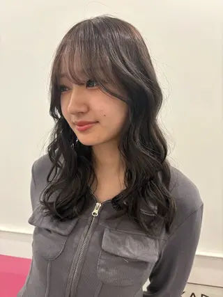 セミロング 🤎海外ヘア/ブリー チ/SHIORI🎀のヘアスタイル