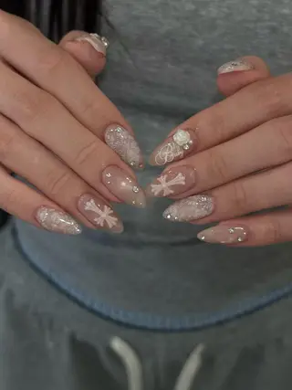 ネイル Luna Nailsのネイルデザイン