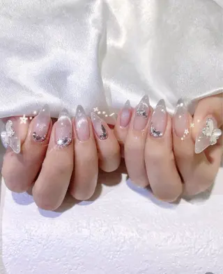 ネイル Lyna 池袋のネイルデザイン