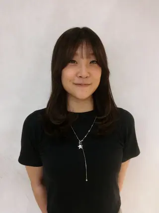 ミディアム iroha/ ショートモデルのヘアスタイル