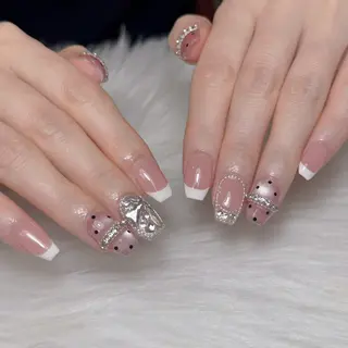 ネイル Una NAILMANAMIのネイルデザイン