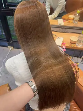 カラー ili 梅田のヘアスタイル