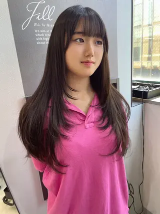 ロング AIRI layer cut hairのヘアスタイル